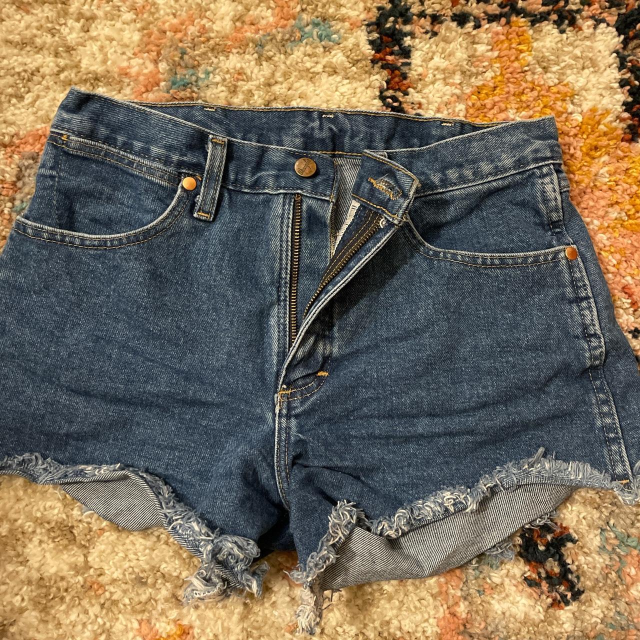 Wrangler Denim Shorts Super flattering just too... - Depop