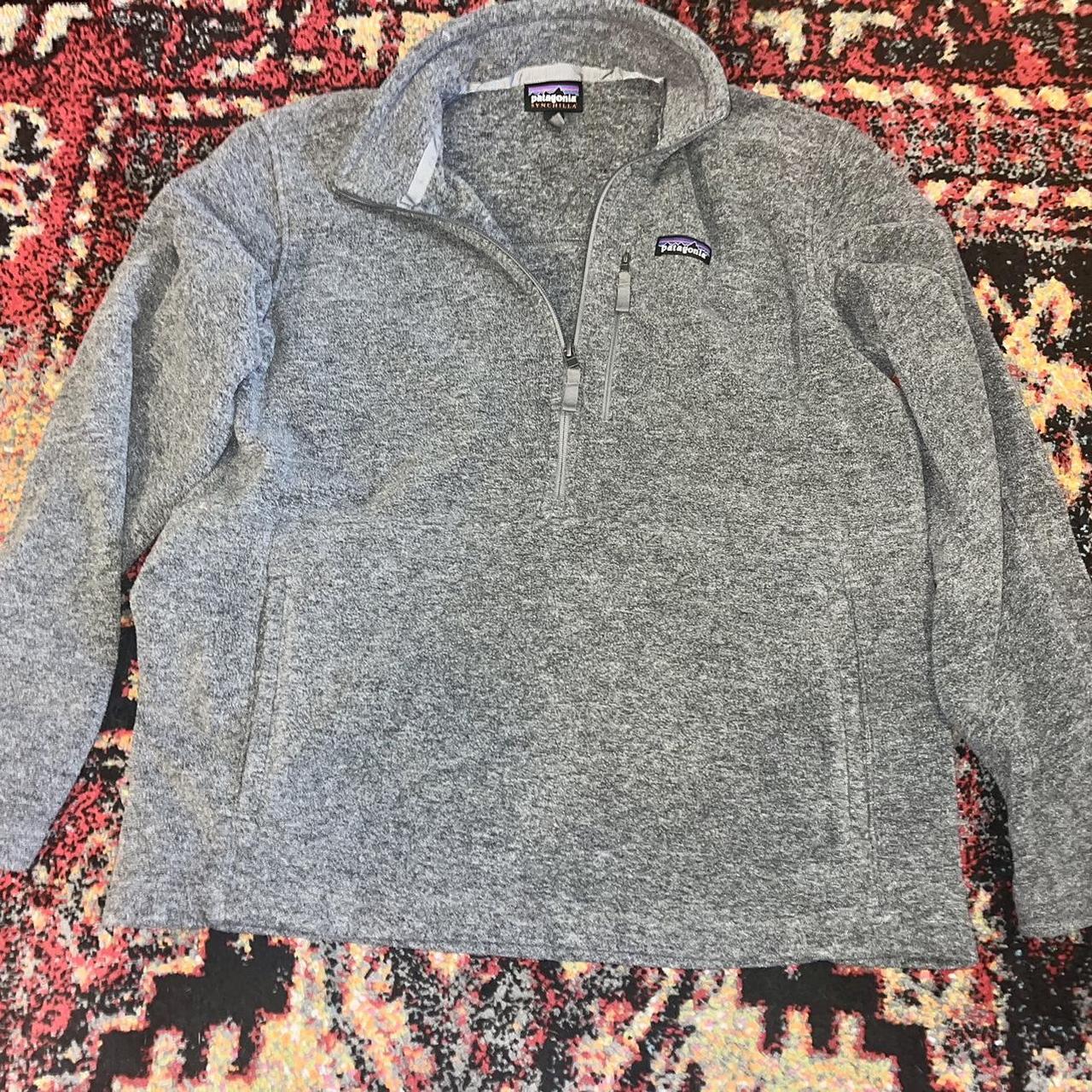 Grey patagonia-sweatshirt - Depop