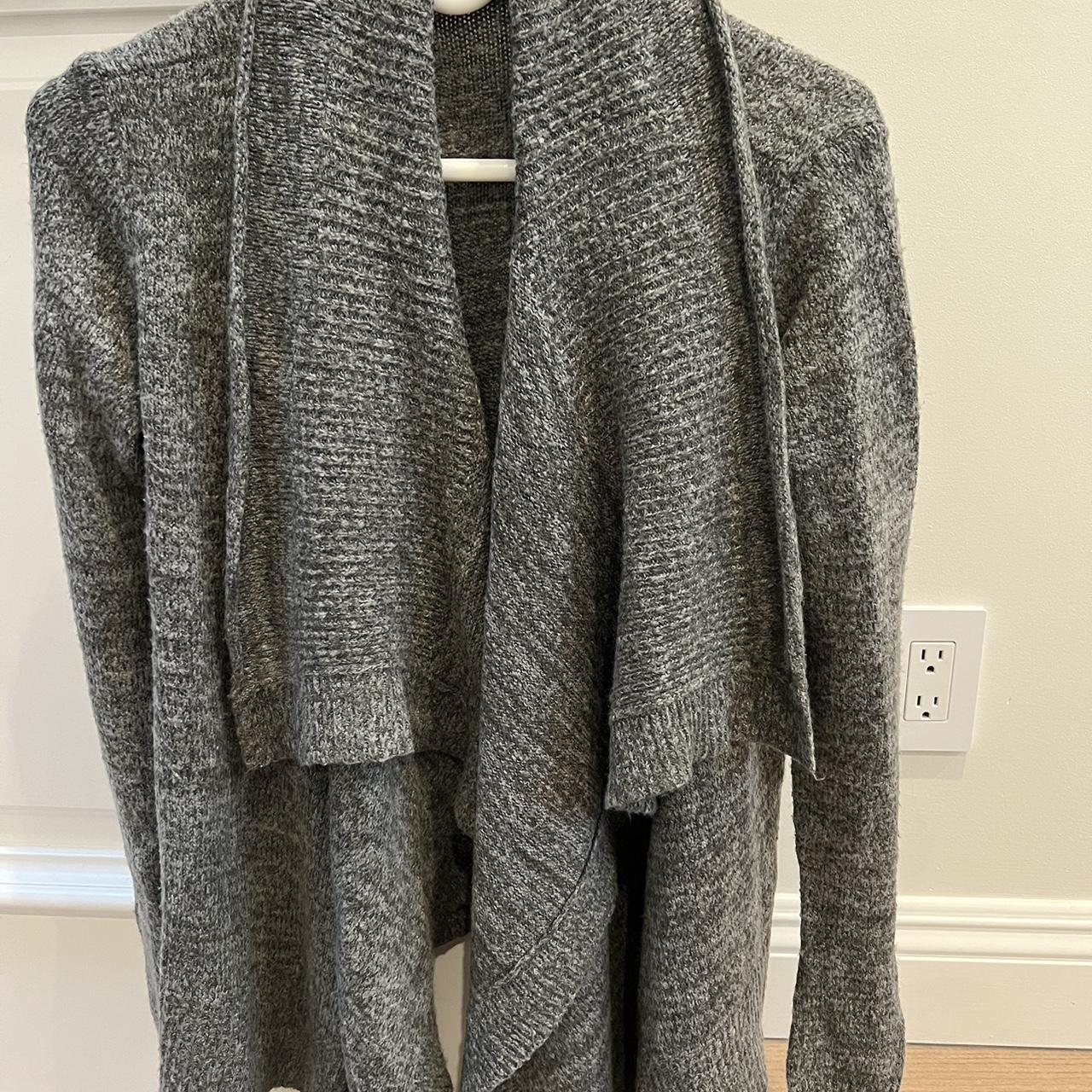 Abercrombie & Fitch Women's Grey Cardigan | Depop