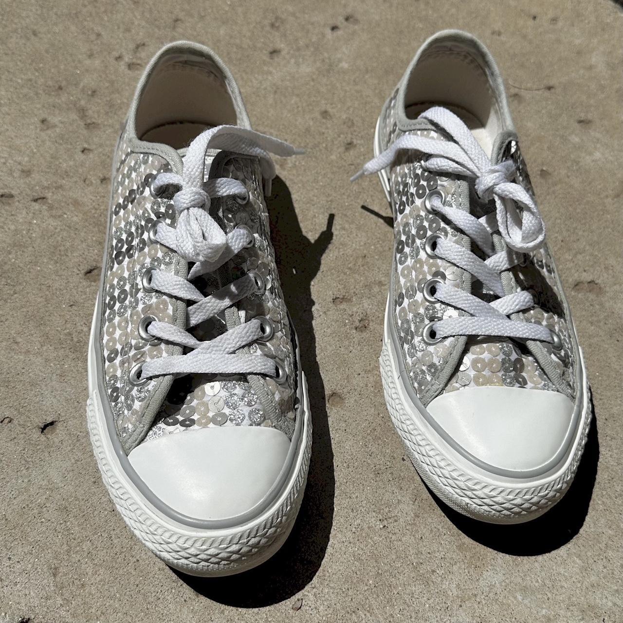 Silver converse womens on sale shoes