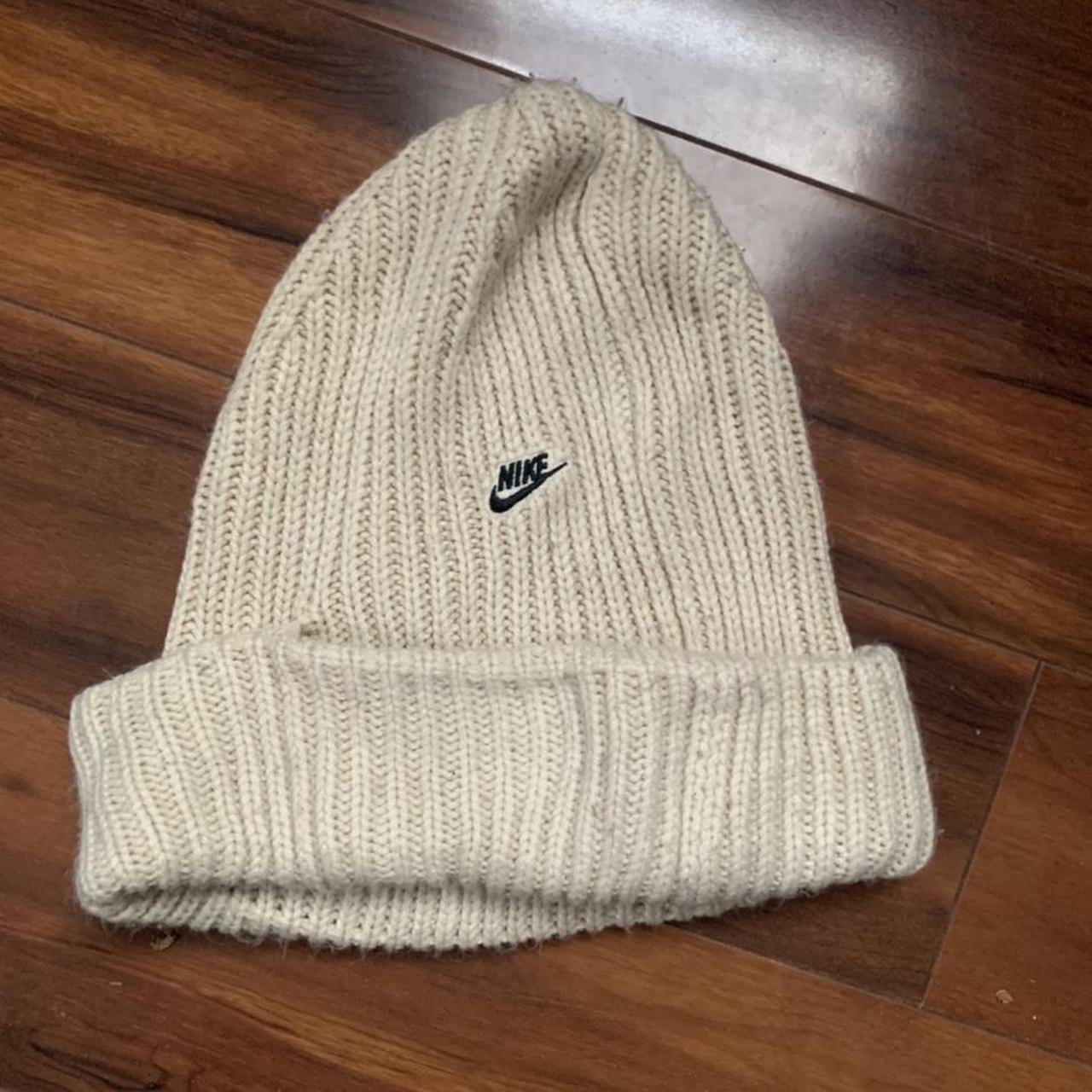 nike beanie beige
