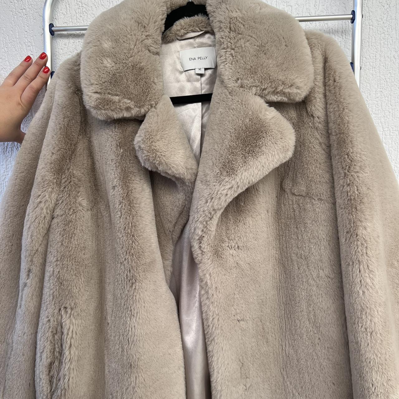 Ena Pelly Fur Coat Size XL Grey Has pockets - Depop