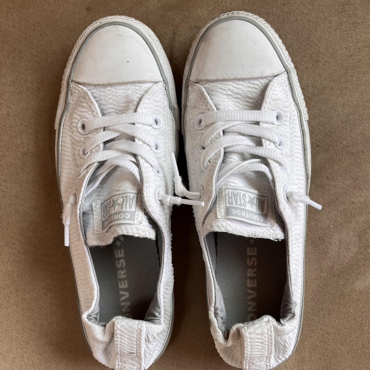 White converse Size 8 Lightly worn - Depop