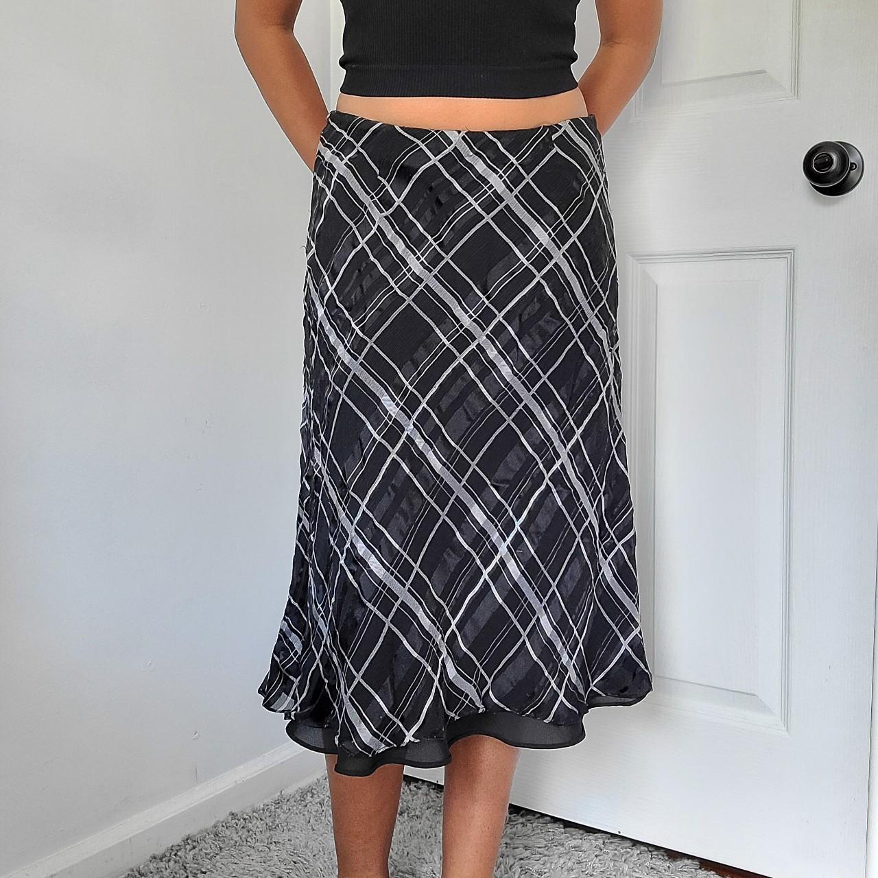 Vintage Plaid Midi Skirt Very pretty early 2000s... - Depop