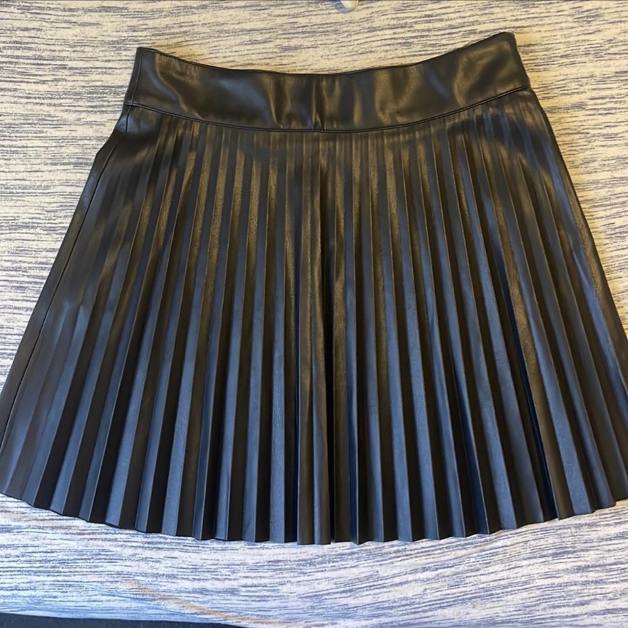 Bebe Women's Skirt (3)