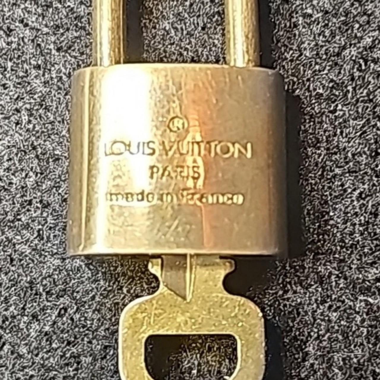 Authentic Louis Vuitton Brass Lock and 2 Keys Set #305