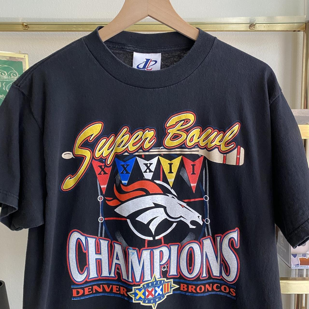 Vintage 1998 Denver Broncos Football NFL Super Bowl Champs T Shirt Size  Large