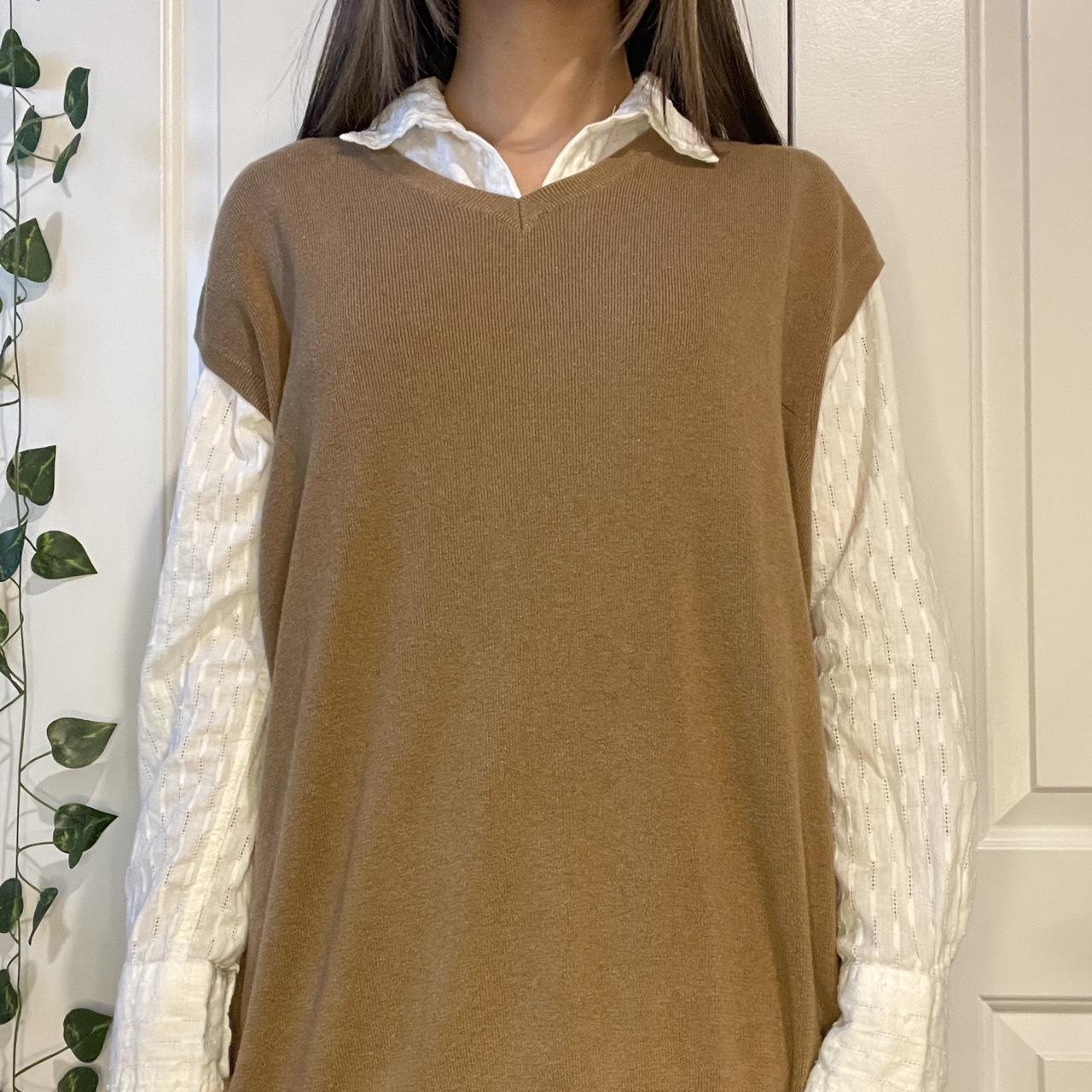 Unisex XL W.H Belk Vest Depop