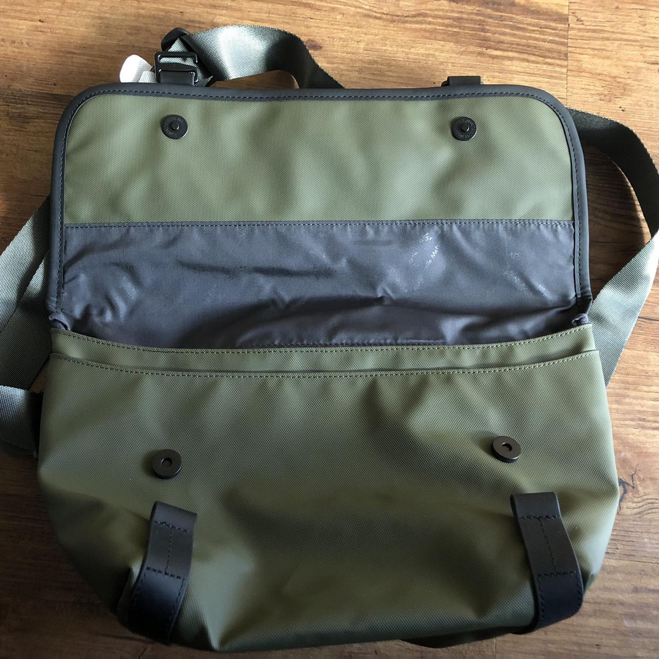 バッグ topologie | Pacer Messenger Dry | Army Topologie Pacer Messenger - YouTube