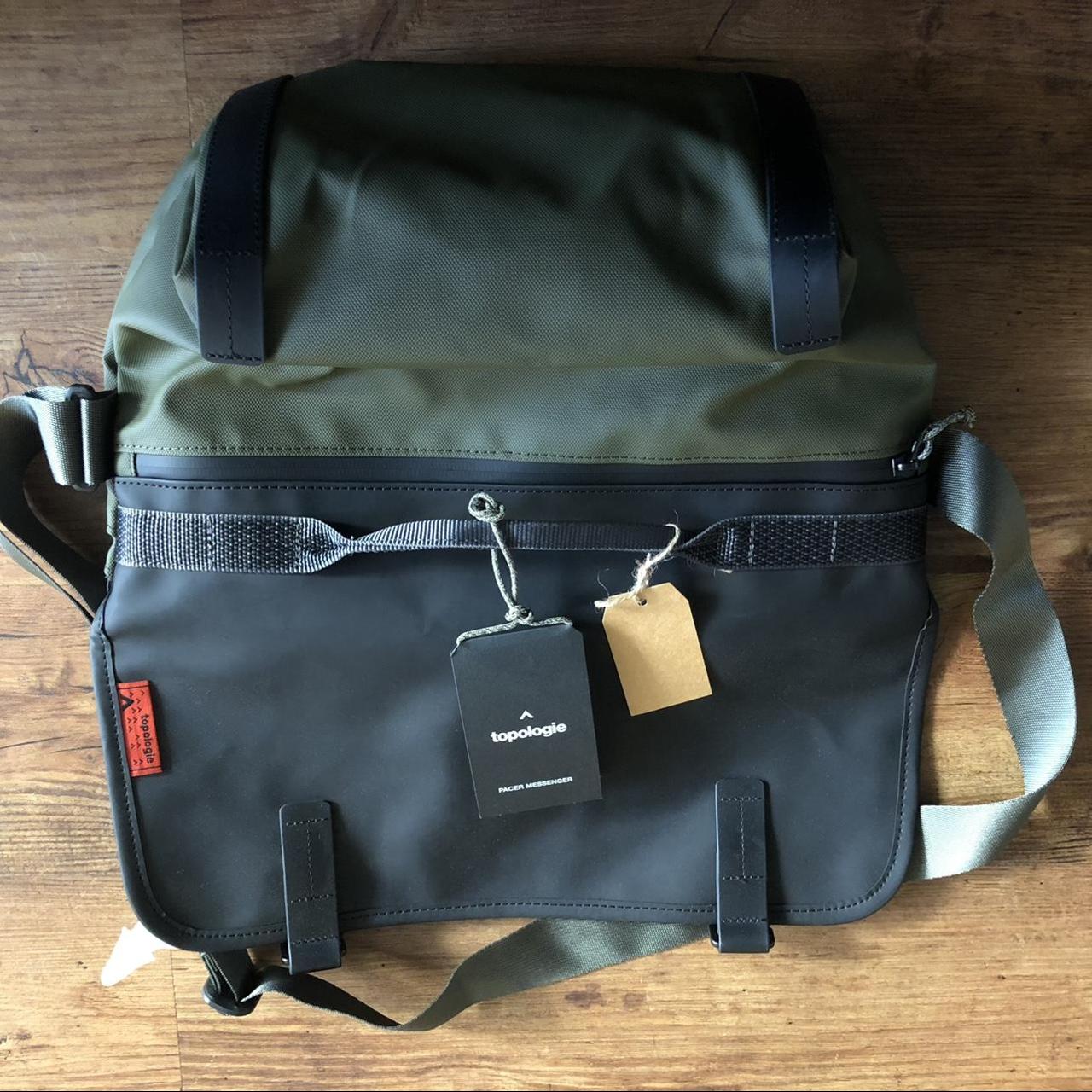 バッグ topologie | Pacer Messenger Dry | Army Topologie Pacer Messenger Bag - Dry Army. I got | Depop