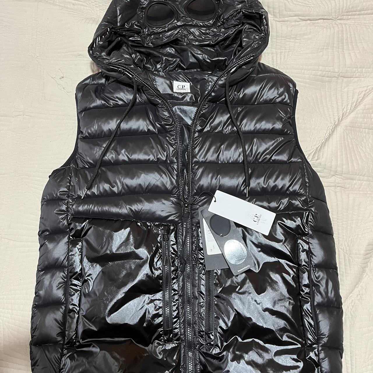 CP Company Men's Black Gilet | Depop