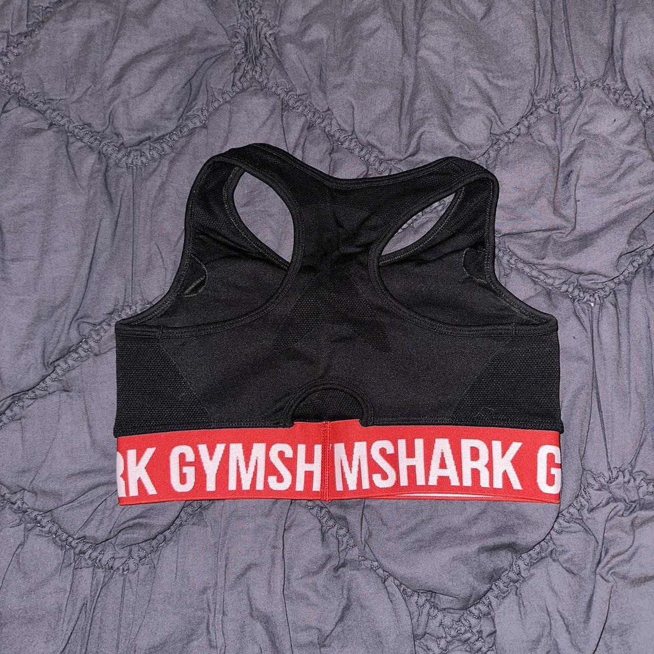 Gymshark Women's Black and Red Bra (2)