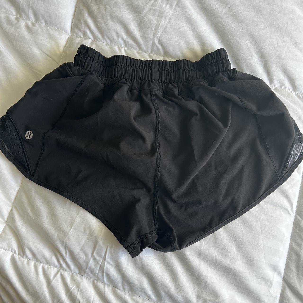 Lululemon low rise hottie hots Size: 2 Color: black - Depop