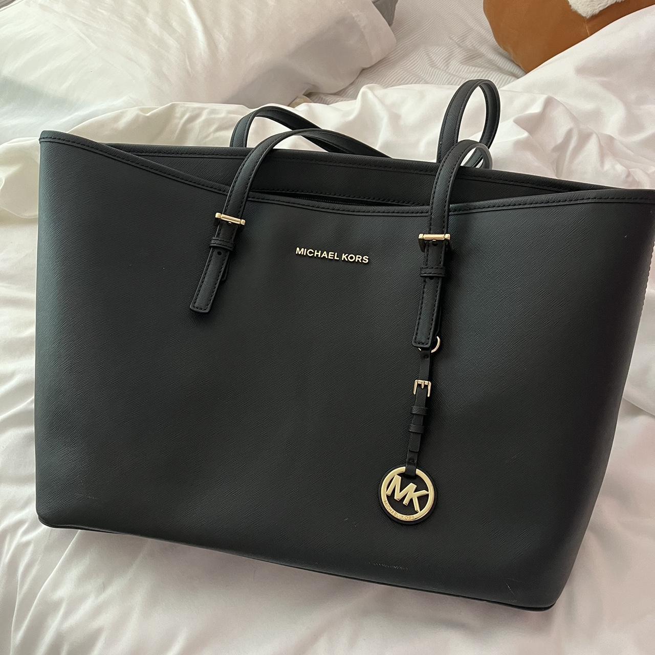 Michael Kors Women's Black Bag | Depop