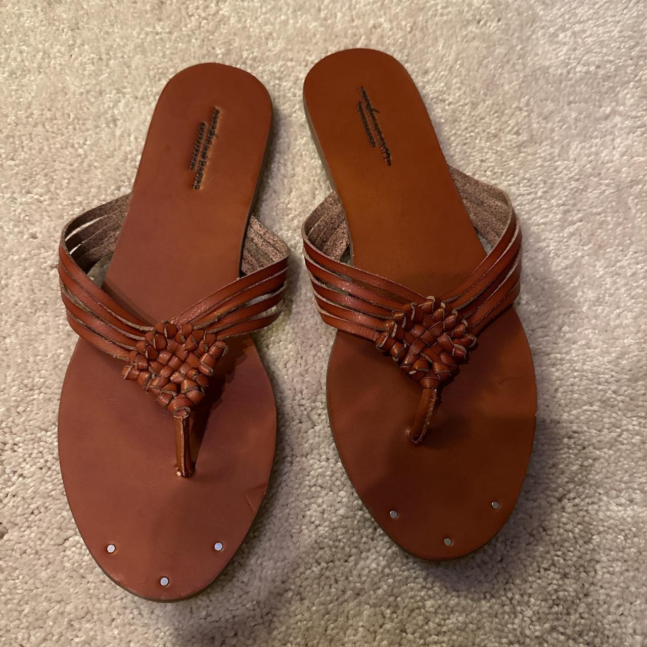 American Eagle Women's Brown Flipflops | Depop