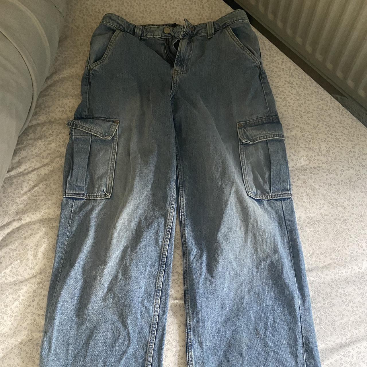 h&m cargo straight leg jeans super pretty just... - Depop