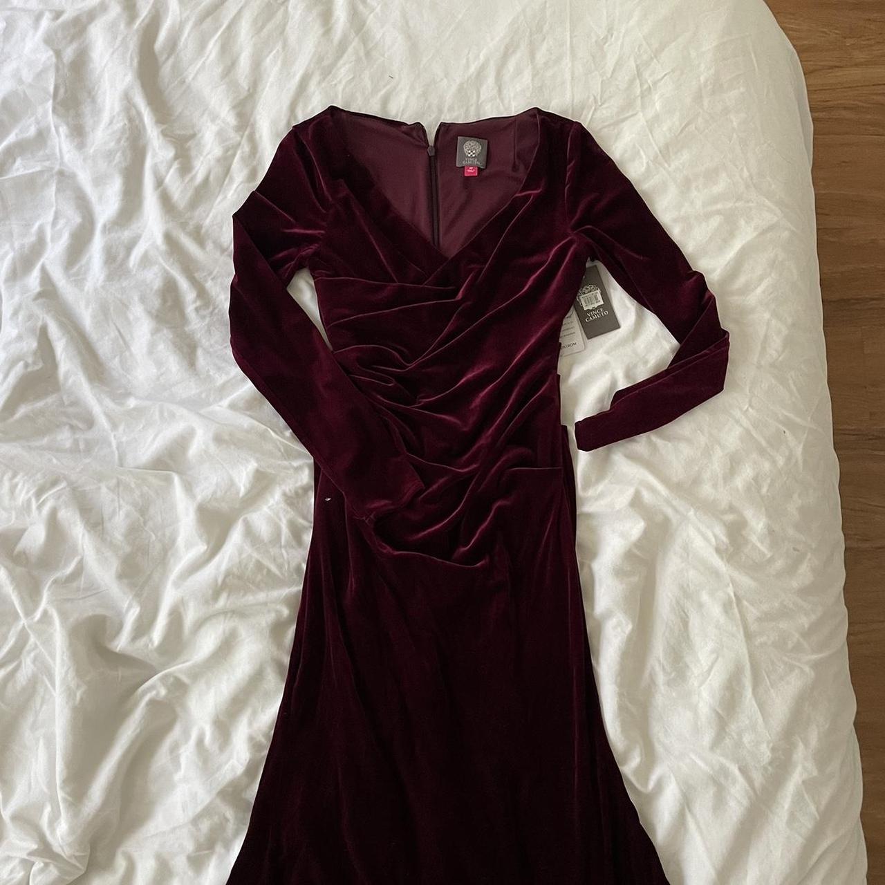 Vince camuto 2024 burgundy velvet dress