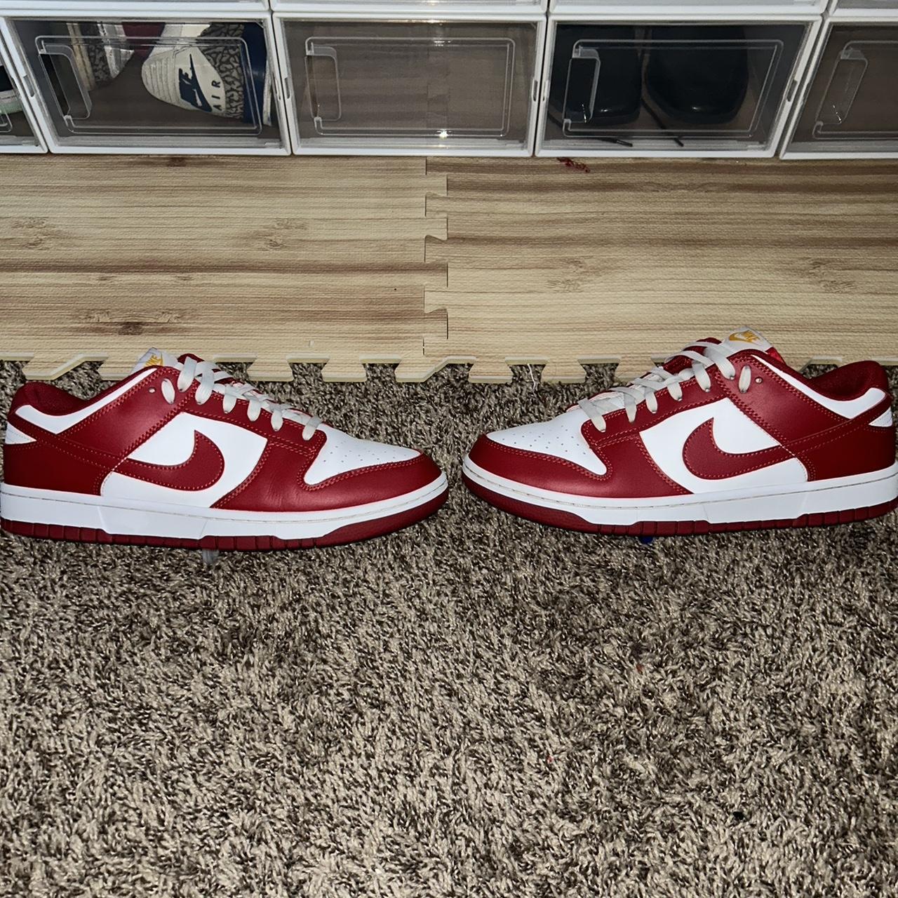 mens red and white nike trainers