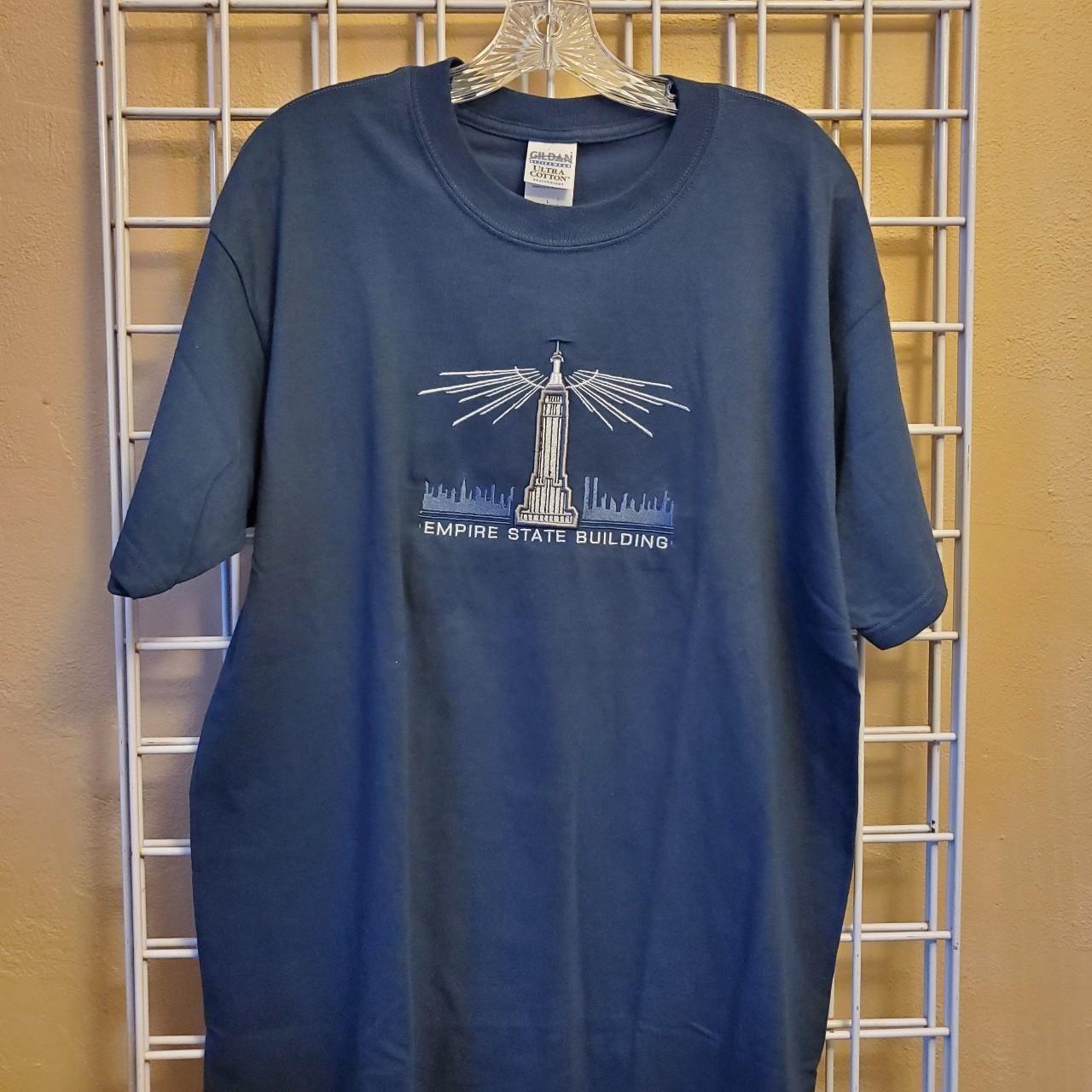 Empire State Building Embroidered t-shirt. In great... - Depop