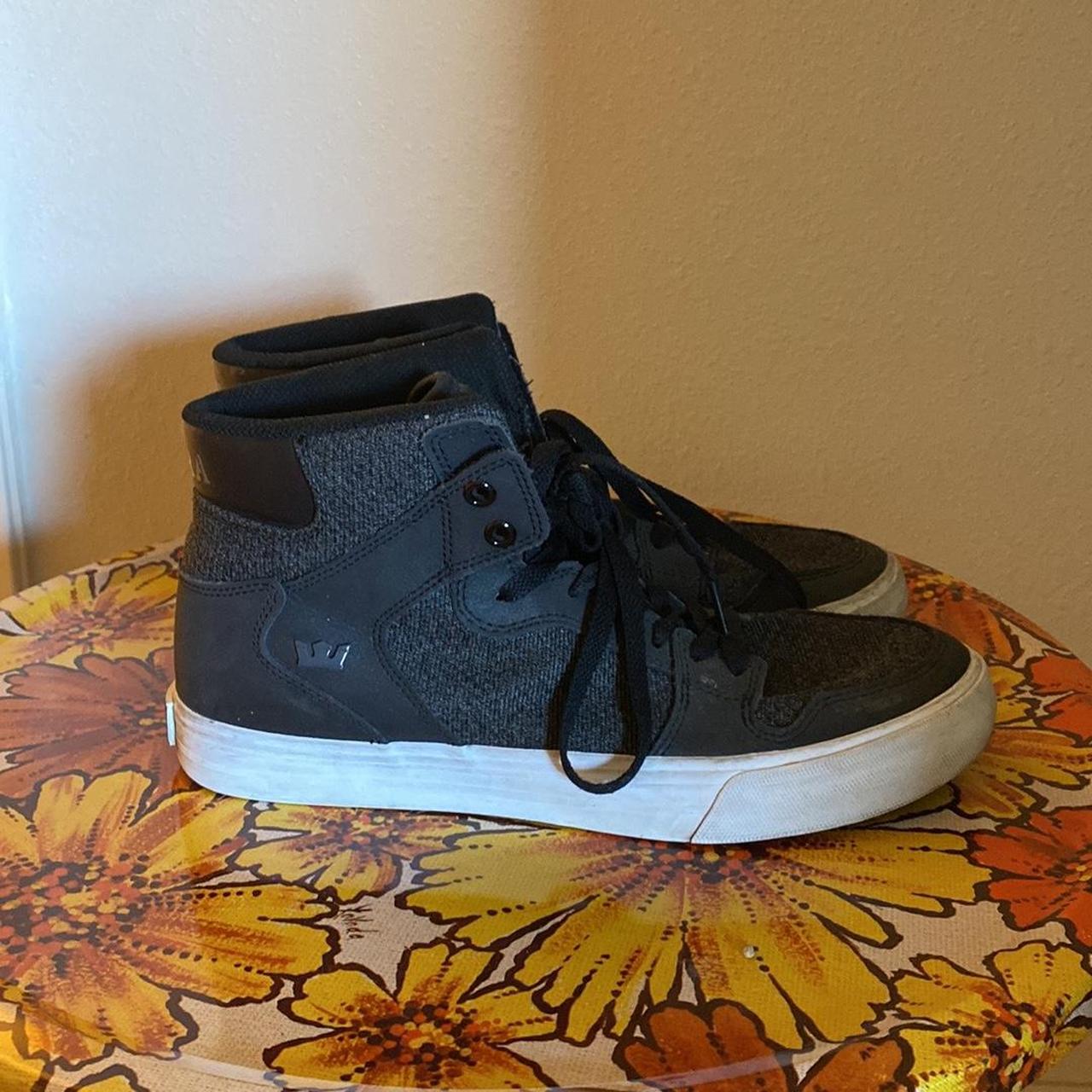 Supra vaider deals skate shoe