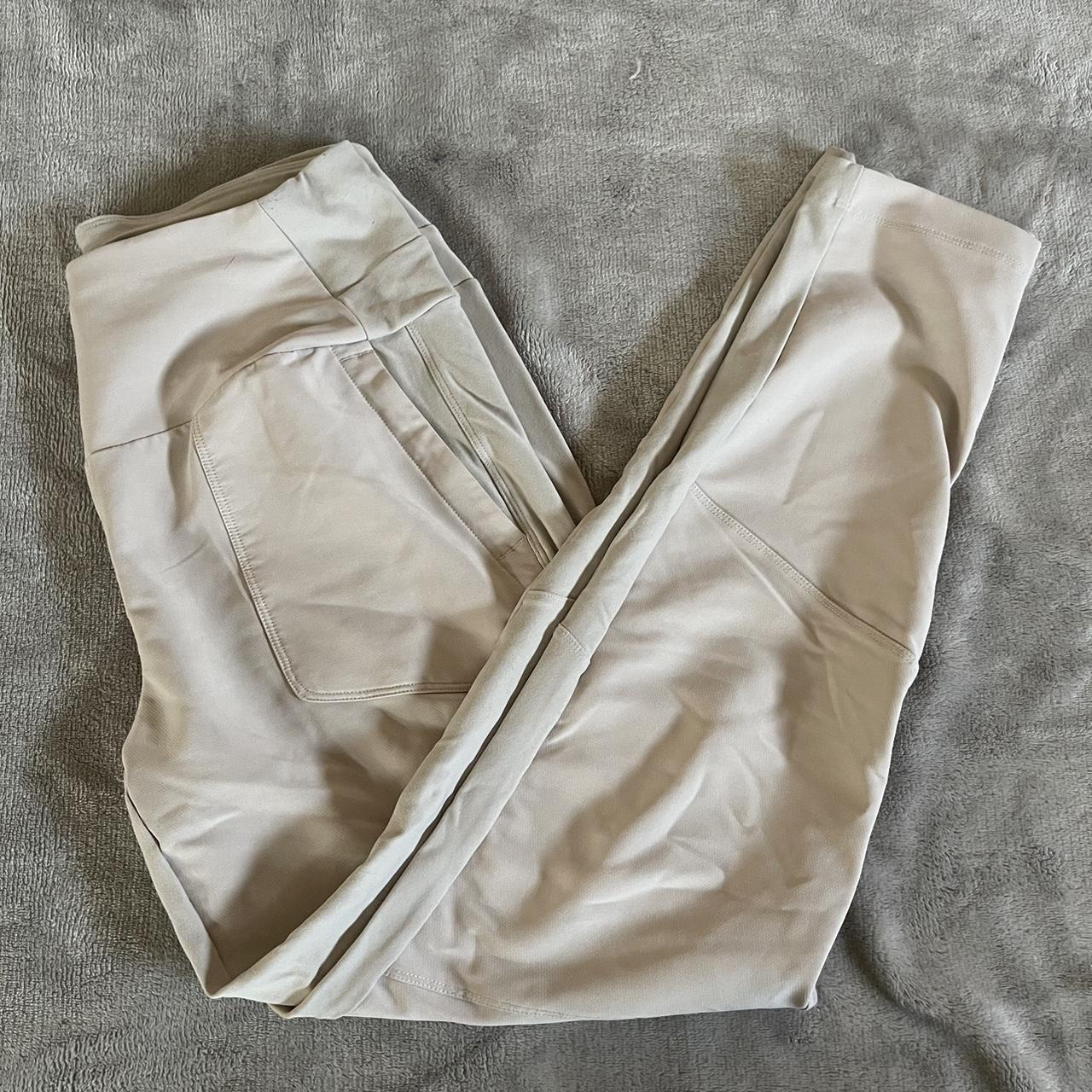 ~Avalanche Outdoor Supply Company ~Pants ~Size Medium - Depop