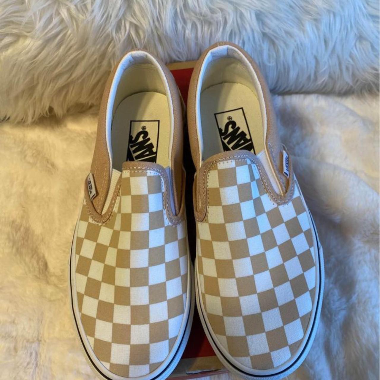 Vans store checkerboard tan