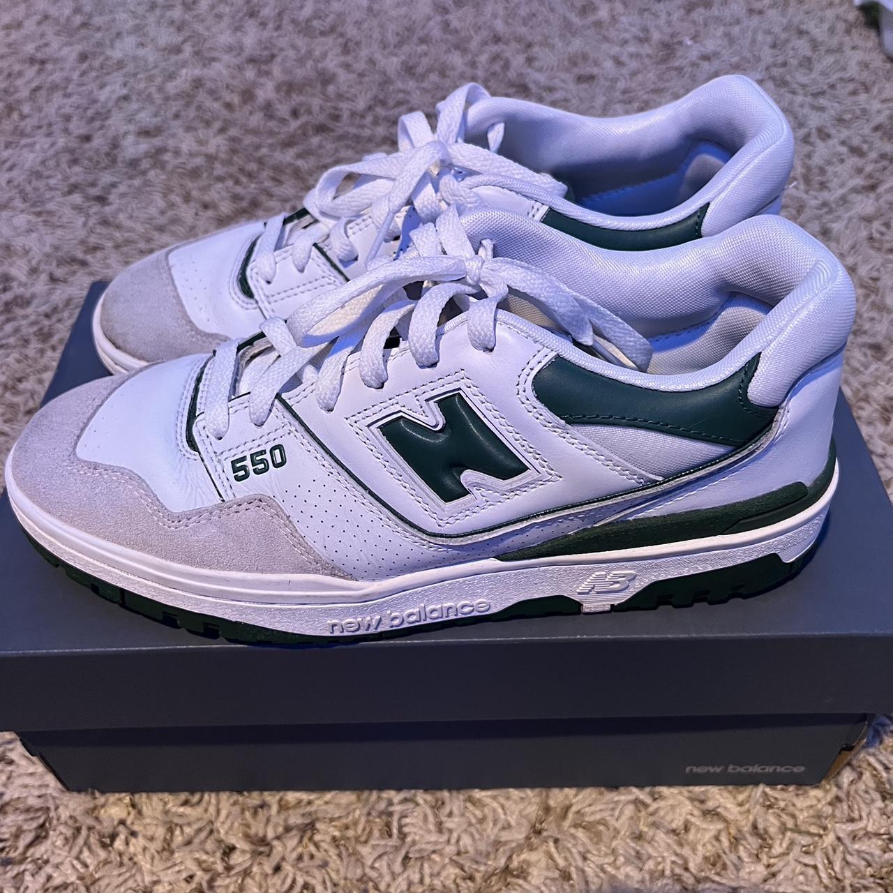 New Balance Men's Green and White Trainers | Depop