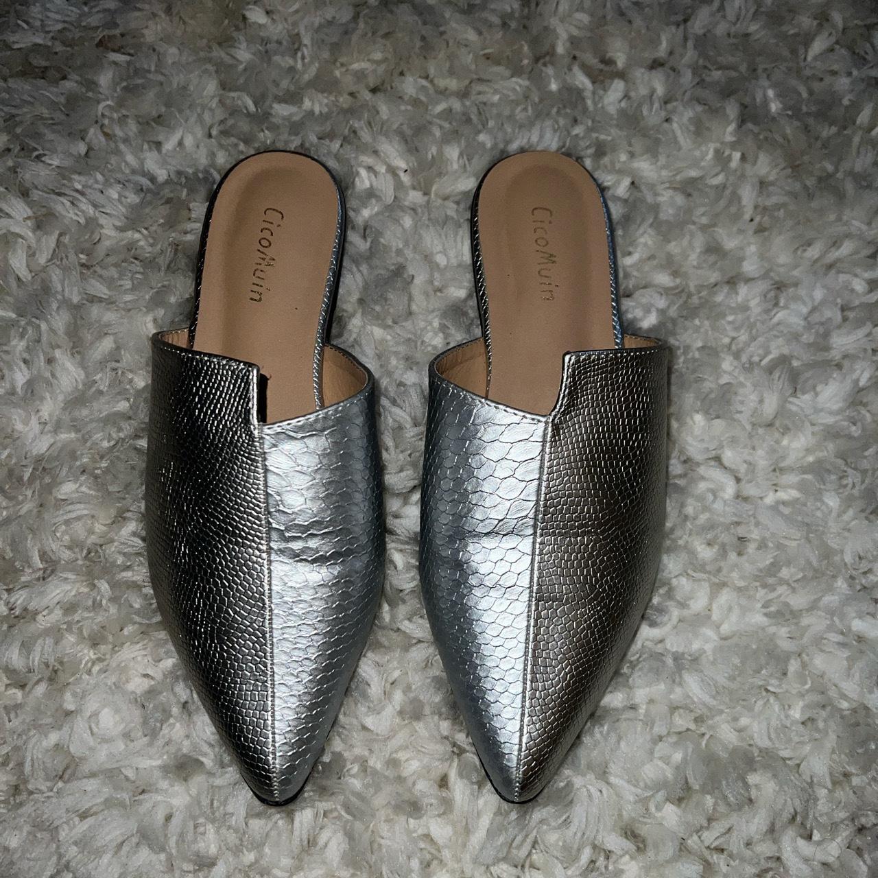 Silver flat hot sale mules