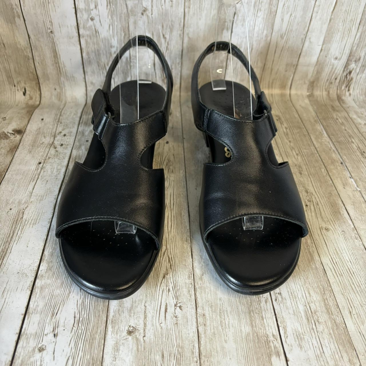 SAS Suntimer Sandals Women's Black Leather Tripad... - Depop