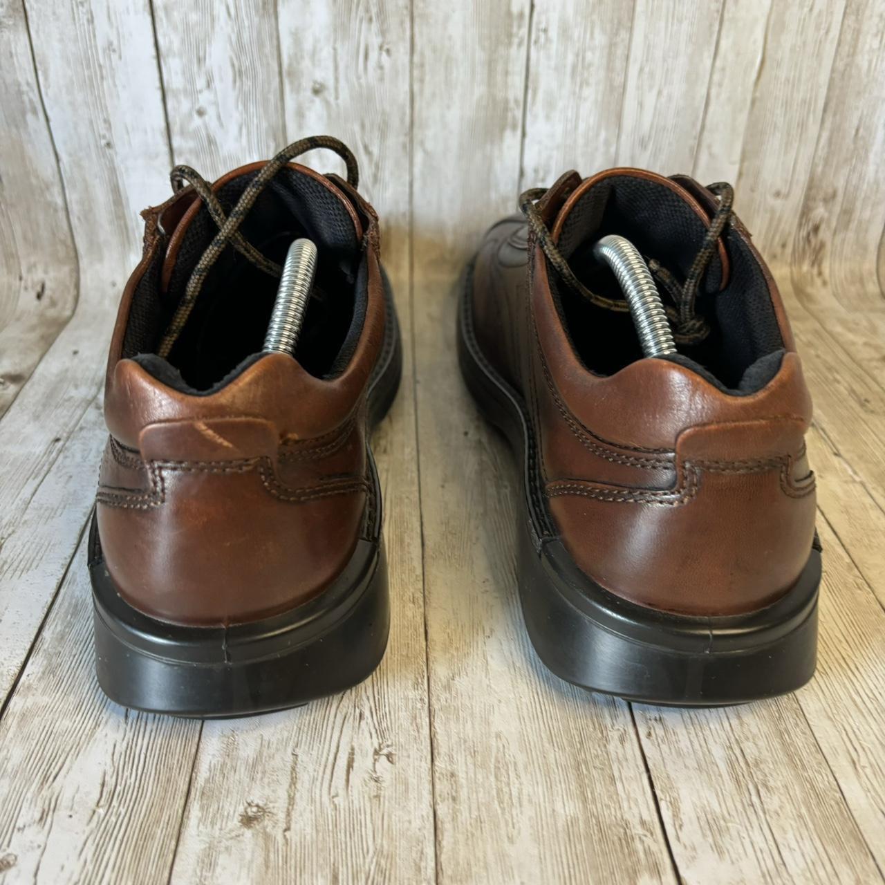 Ecco Men s Neoflexor Oxford Size 44 10 Brown Leather. Depop