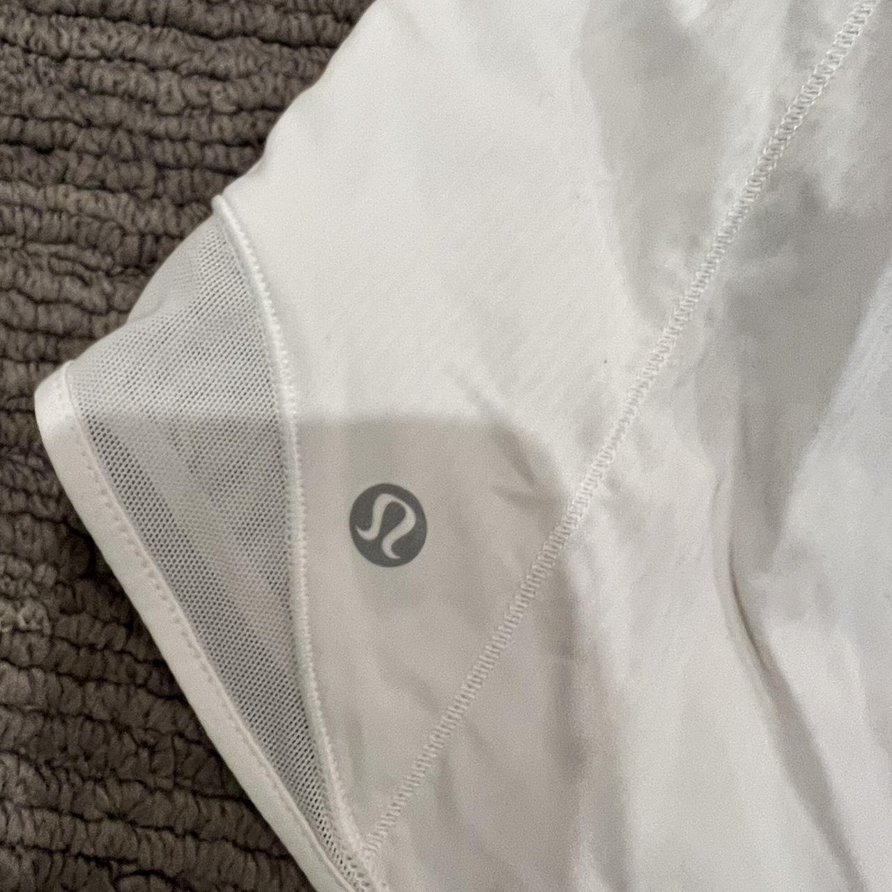 Lululemon Women's White Shorts Depop