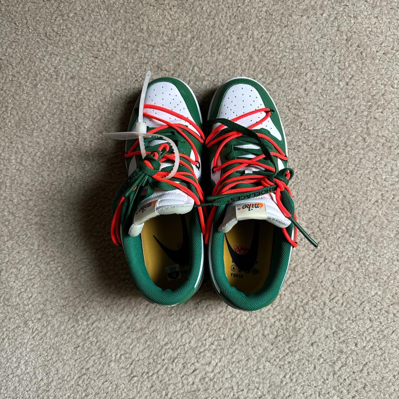 green & white dunks