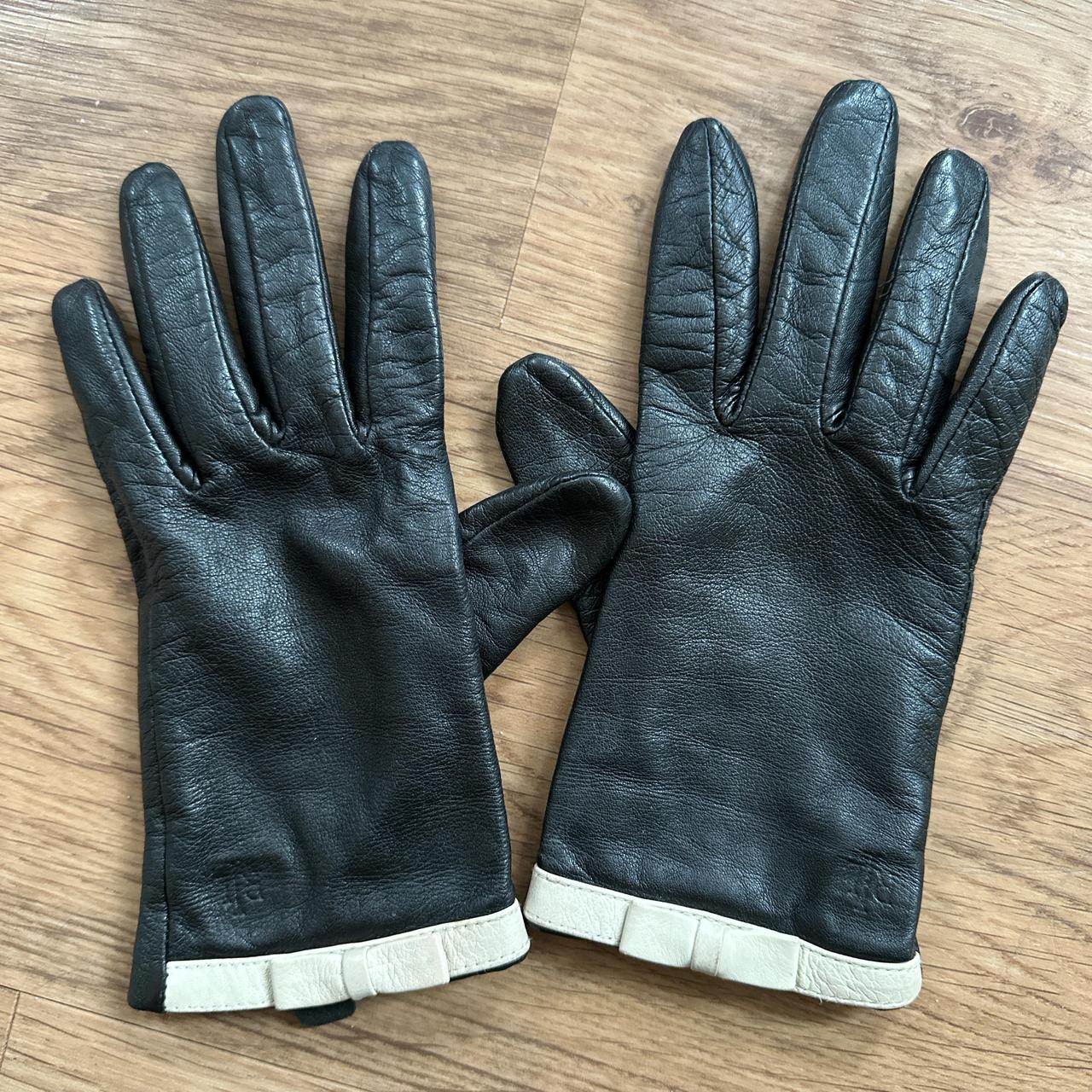 item listed by roberta222