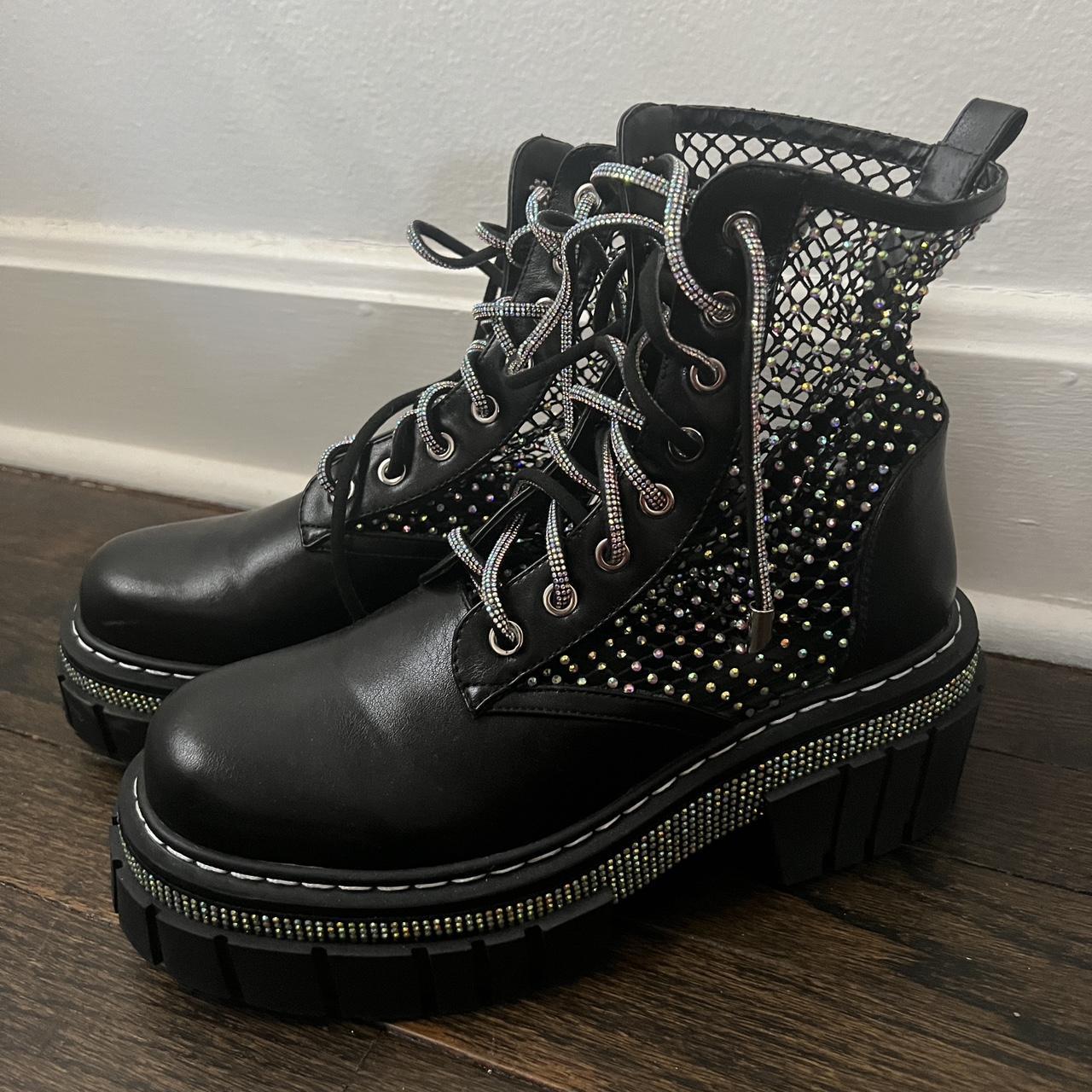 Azalea wang hotsell combat boots