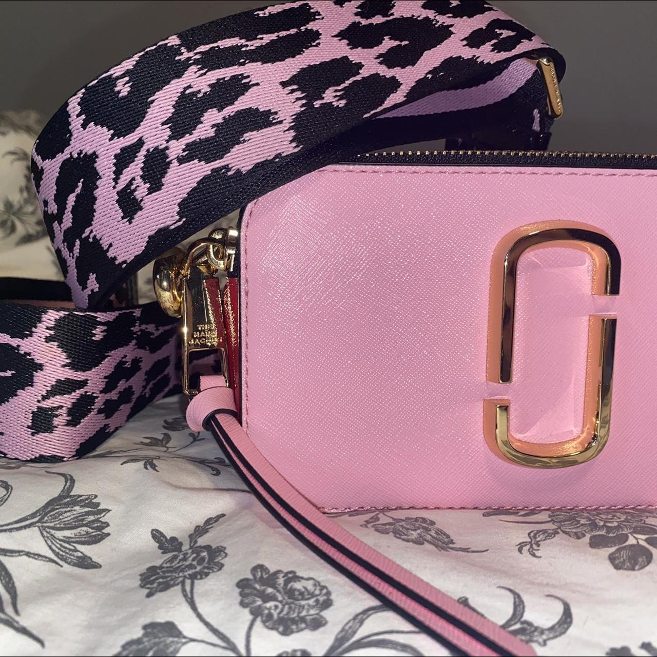 Marc Jacobs Snapshot bag in pink, red, black with a - Depop