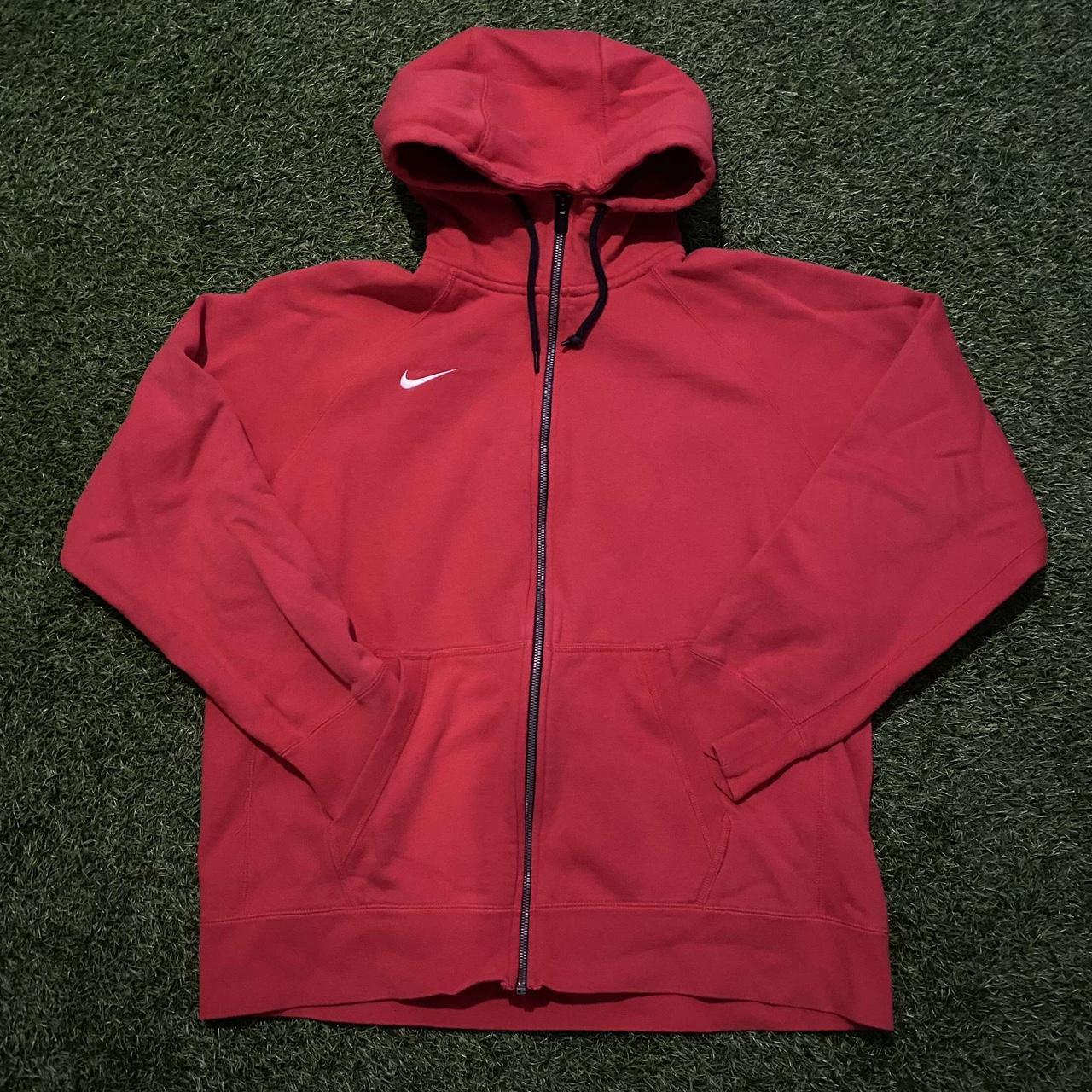 Modern Nike zip up hoodie Measurements 24 1/2x26... Depop