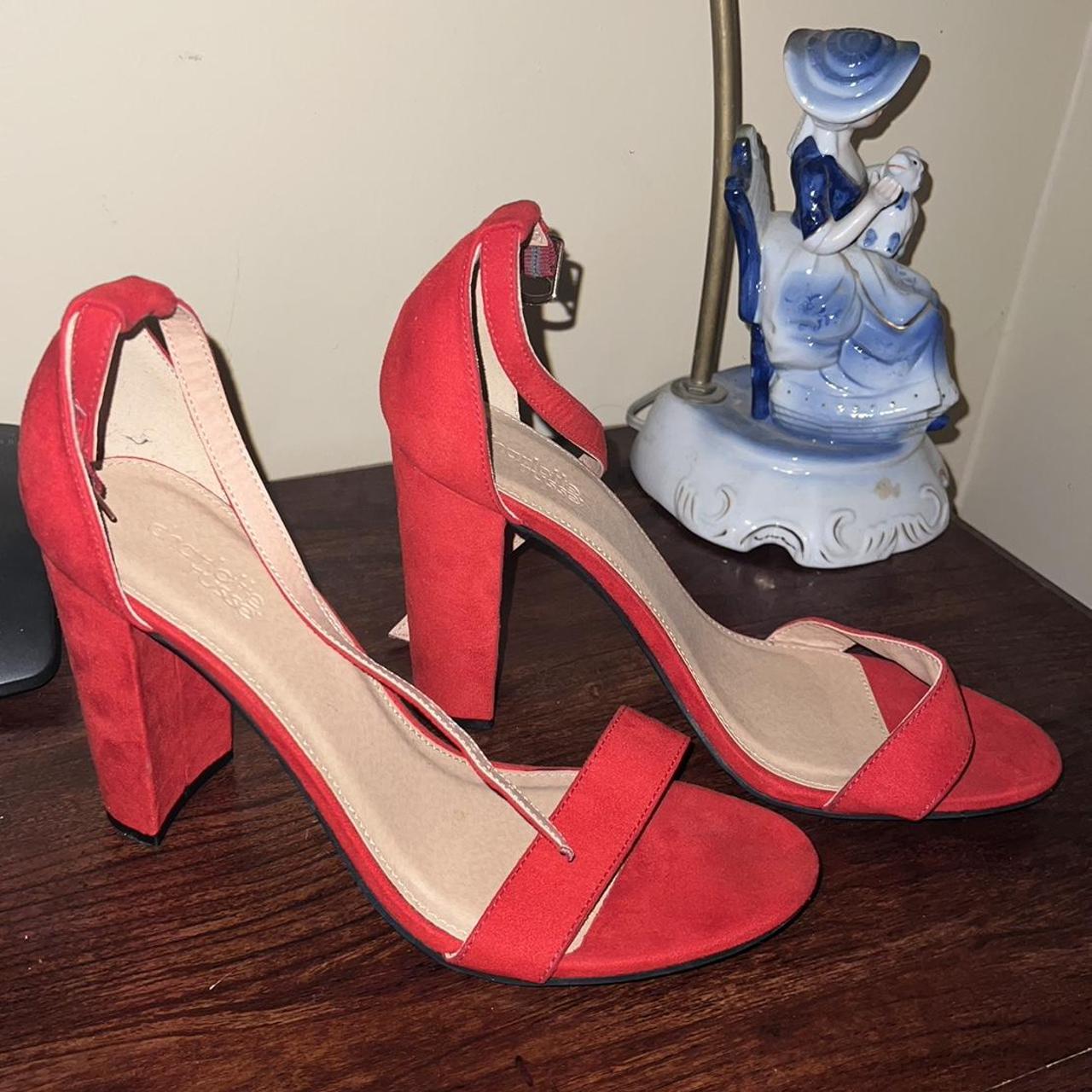 Apple red hot sale heels