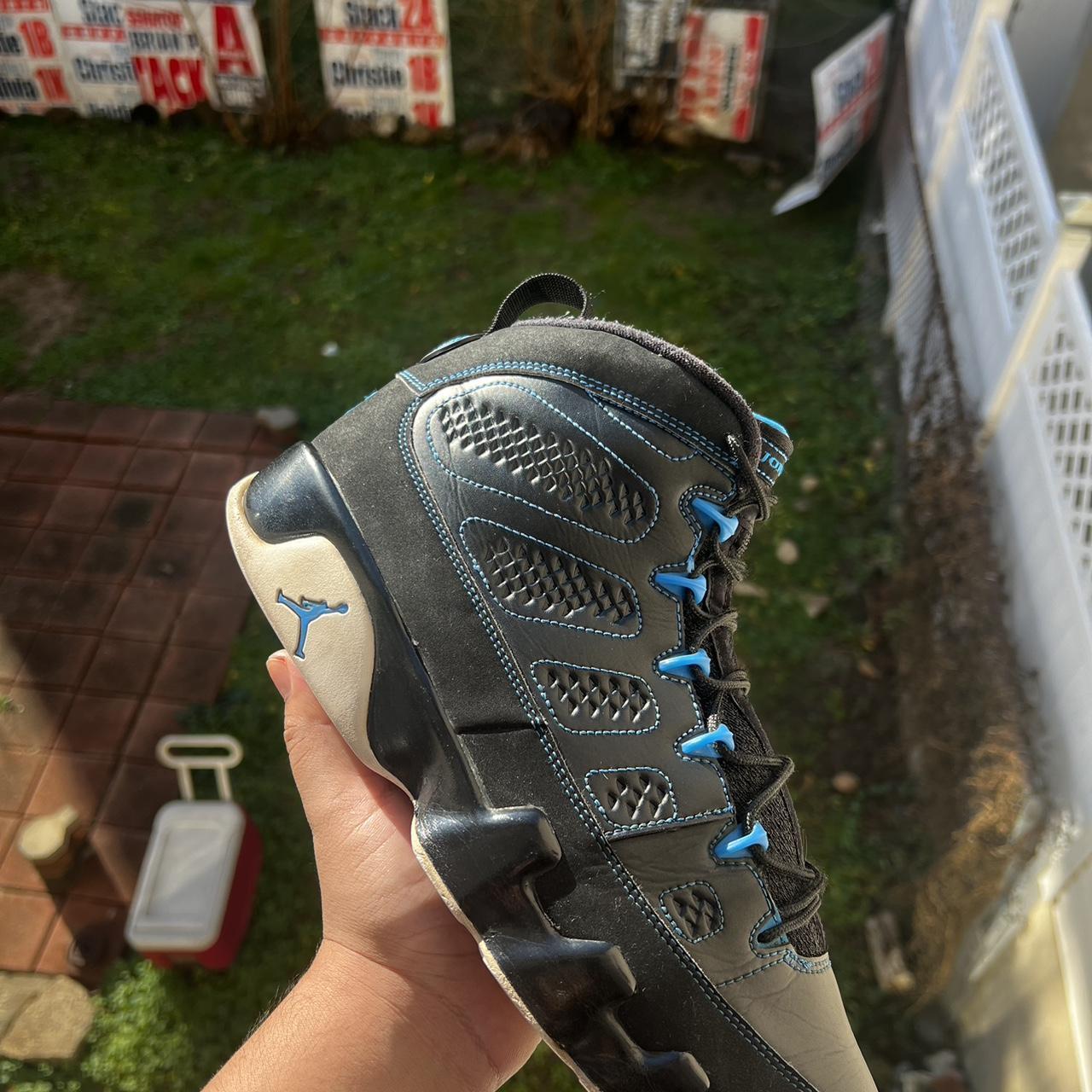 size 9 jordan 12