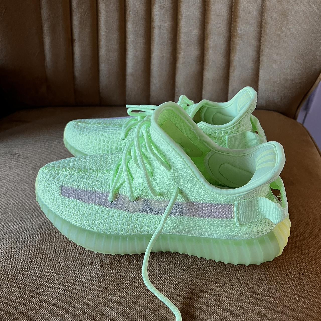 ADIDAS YEEZY BOOST 350 V2 GID GLOW 100 Depop