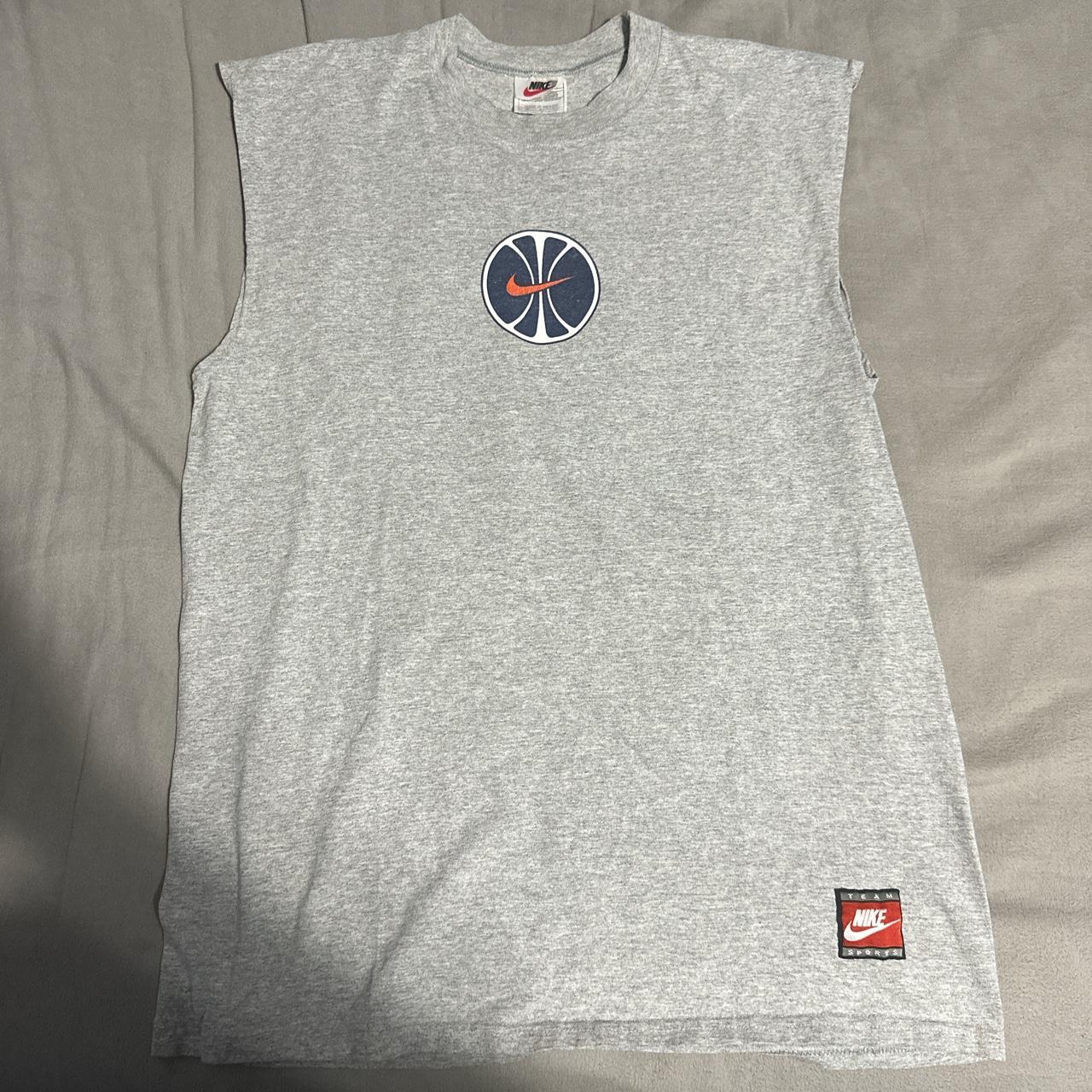 size l nike hooded shirts & tops