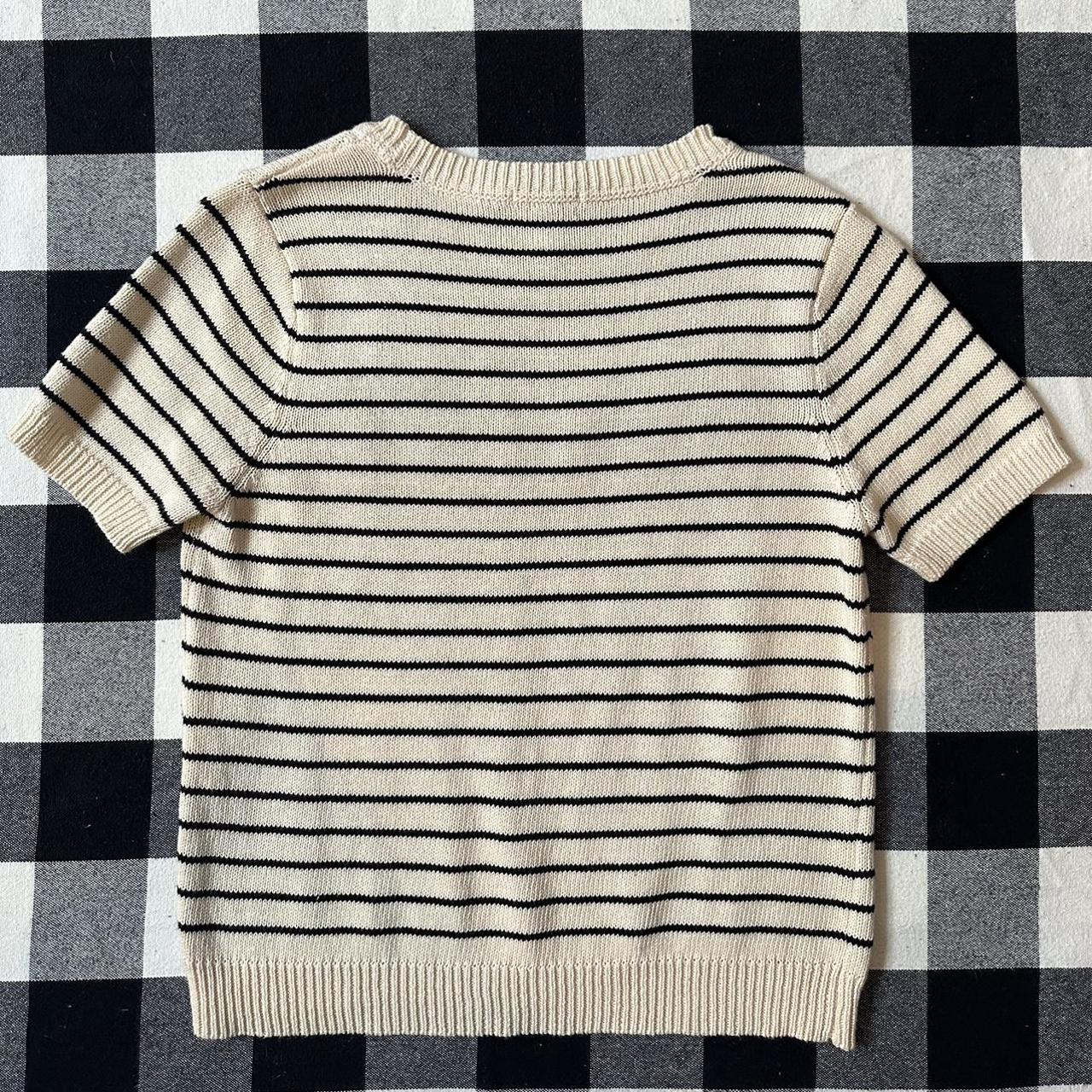 Forever 21 Women's Black and Cream Shirt (2)