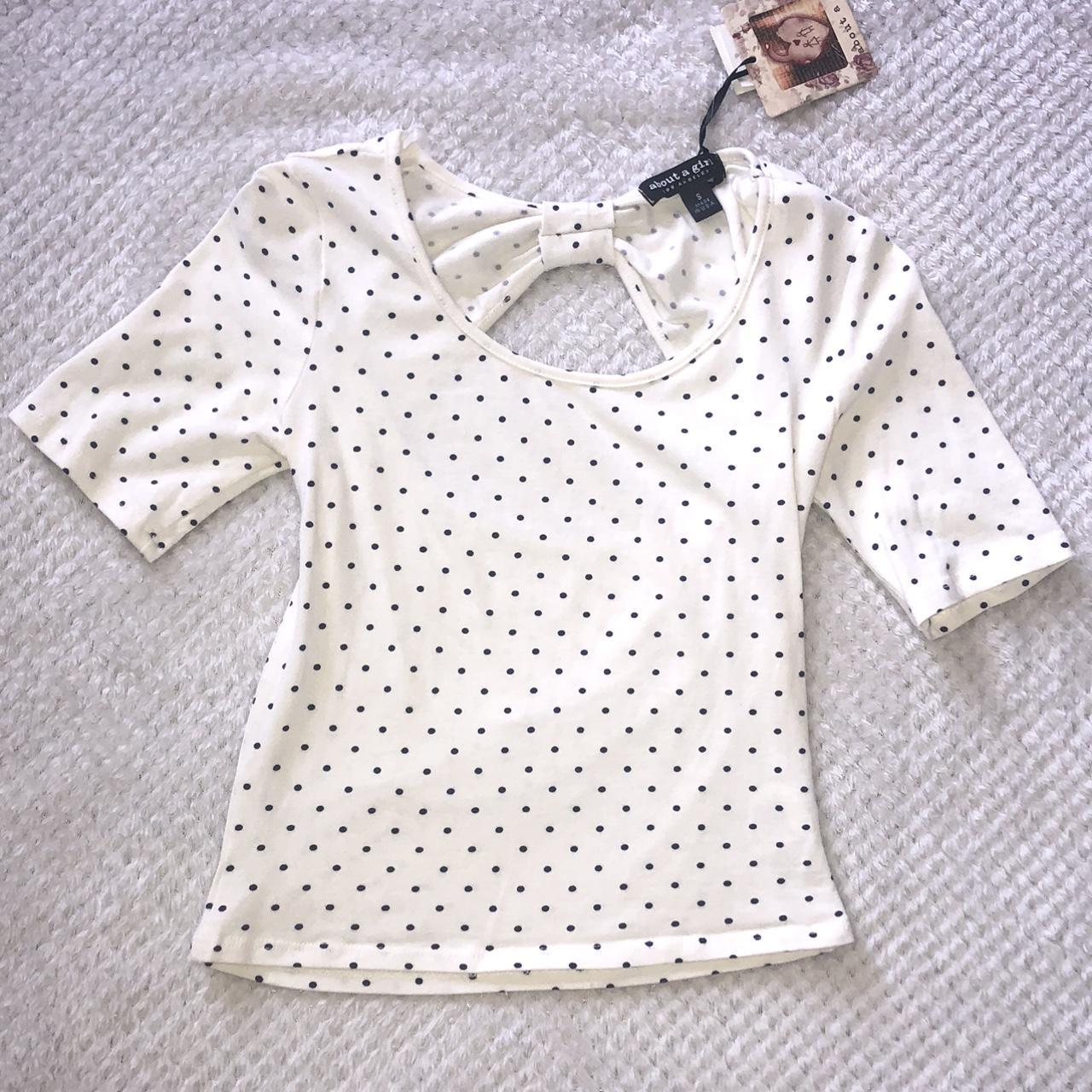 Open back fitted tshirt Polka dot y2k style brand... - Depop