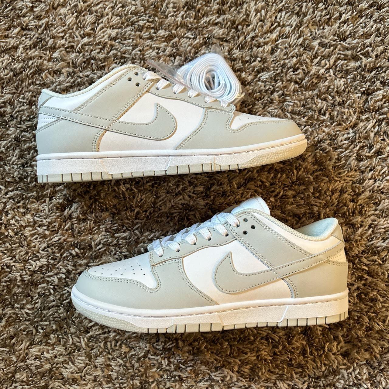neutral gray dunks