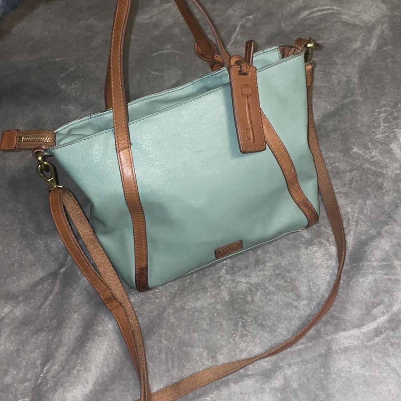 Green fossil outlet purse