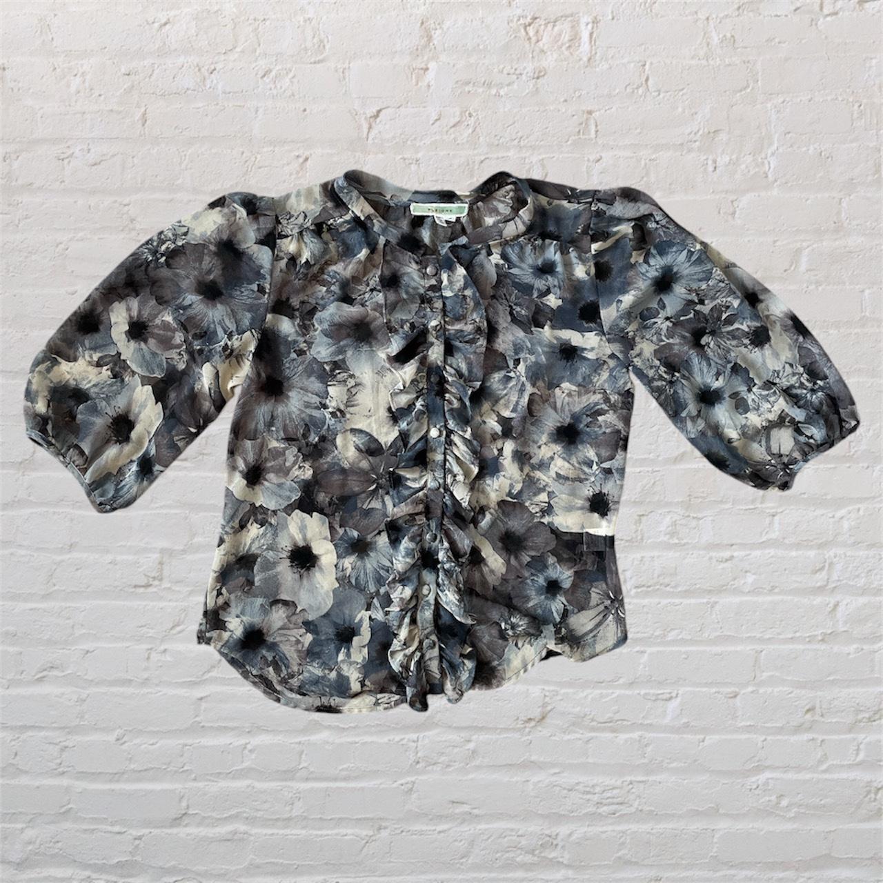 item listed by kuronimi