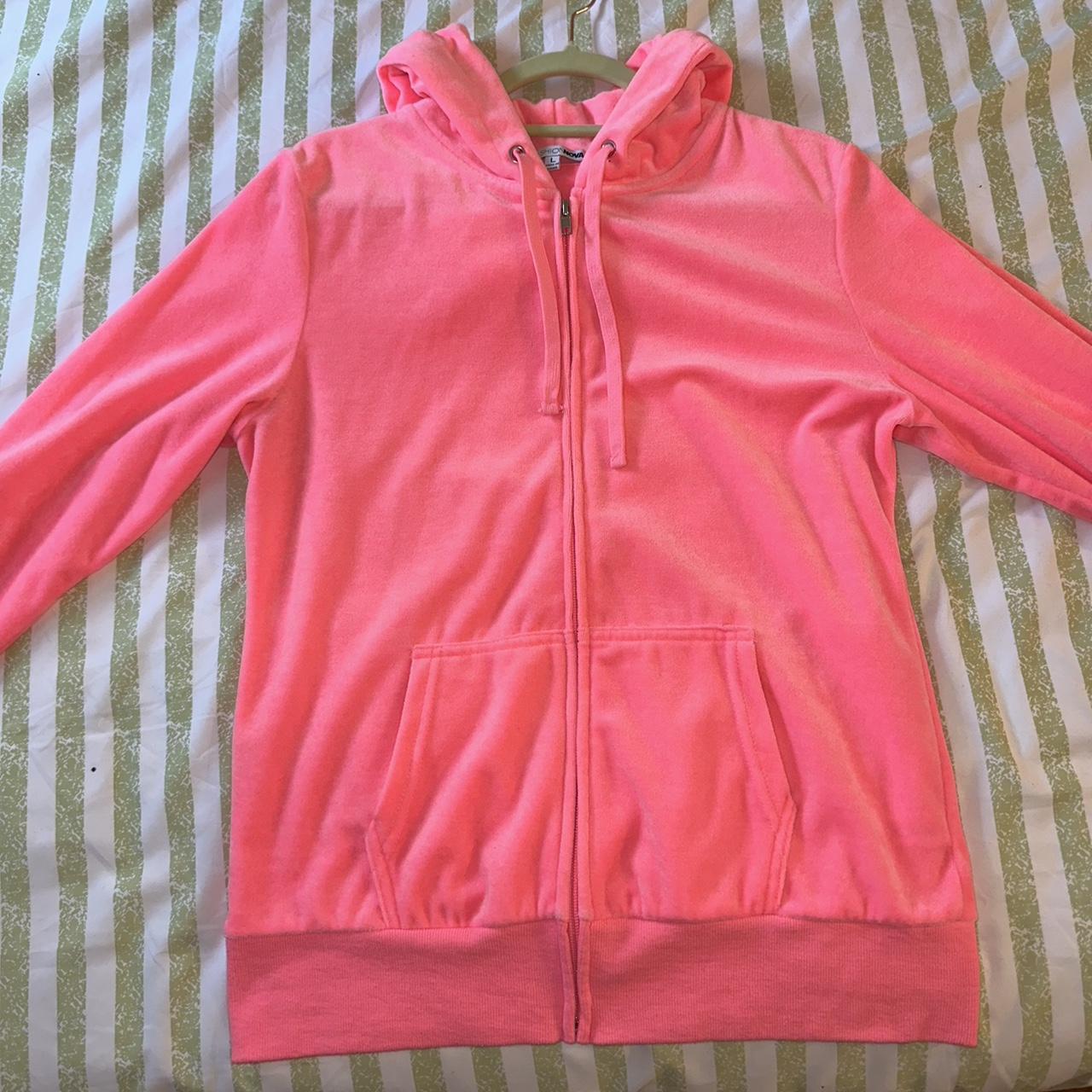 Fashion nova velour hoodie , came as set but can’t... Depop