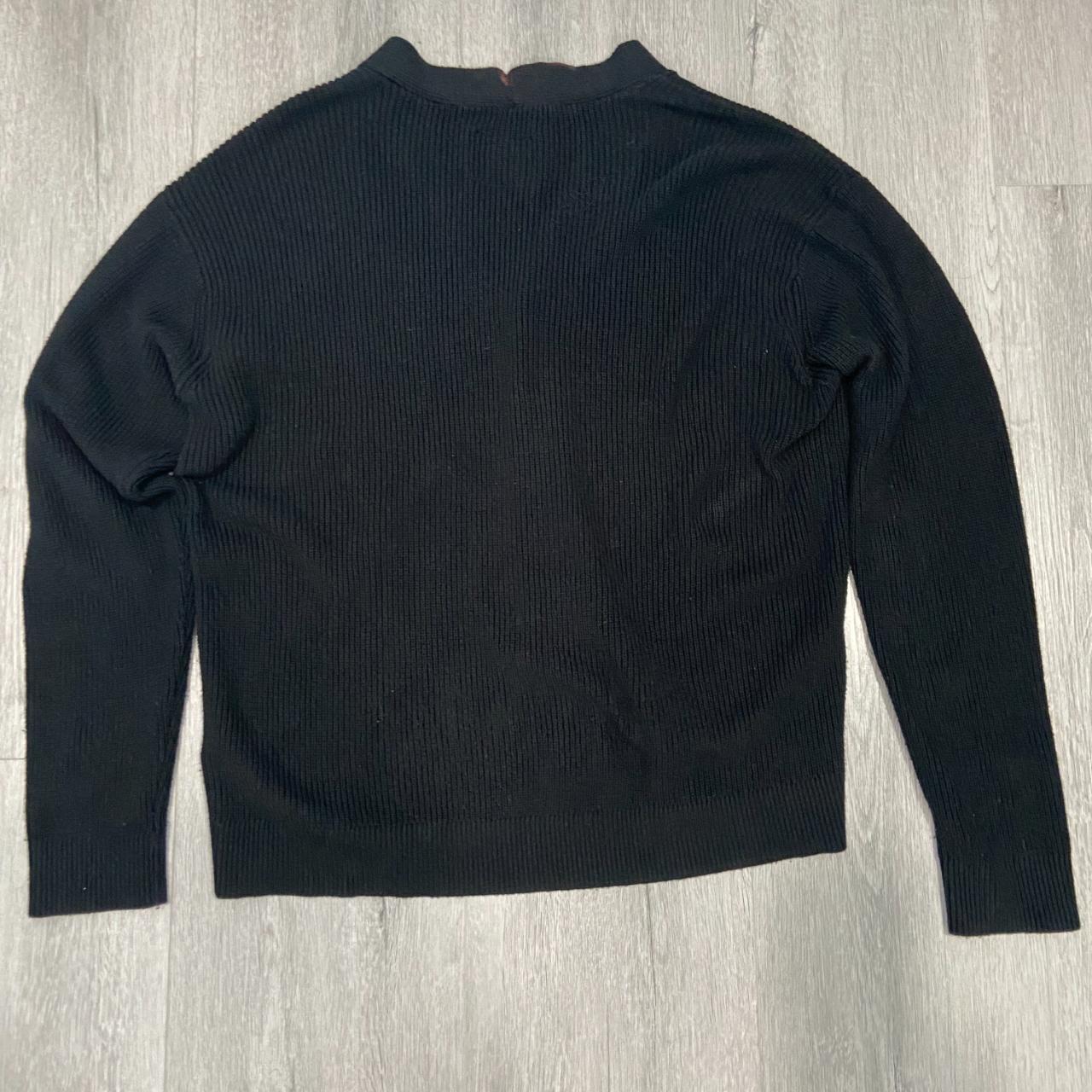 Hollister Cardigan, on the back side there are... - Depop