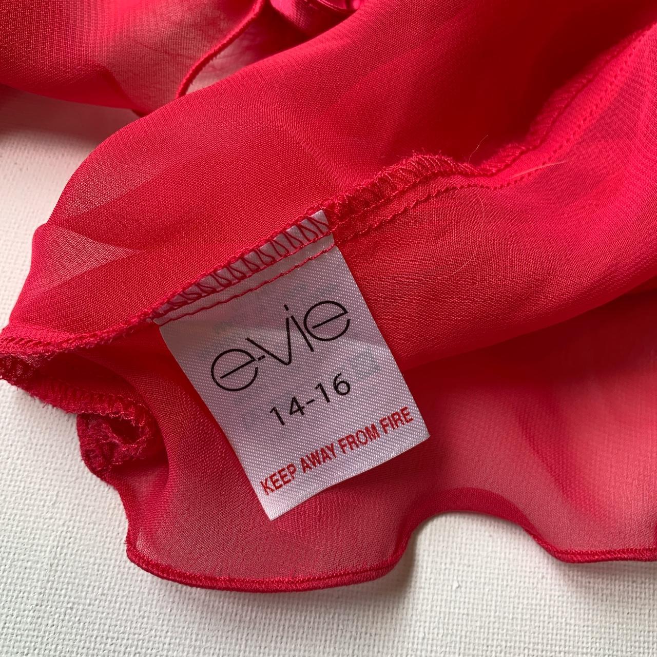 Women's Pink Vestundershirts Depop