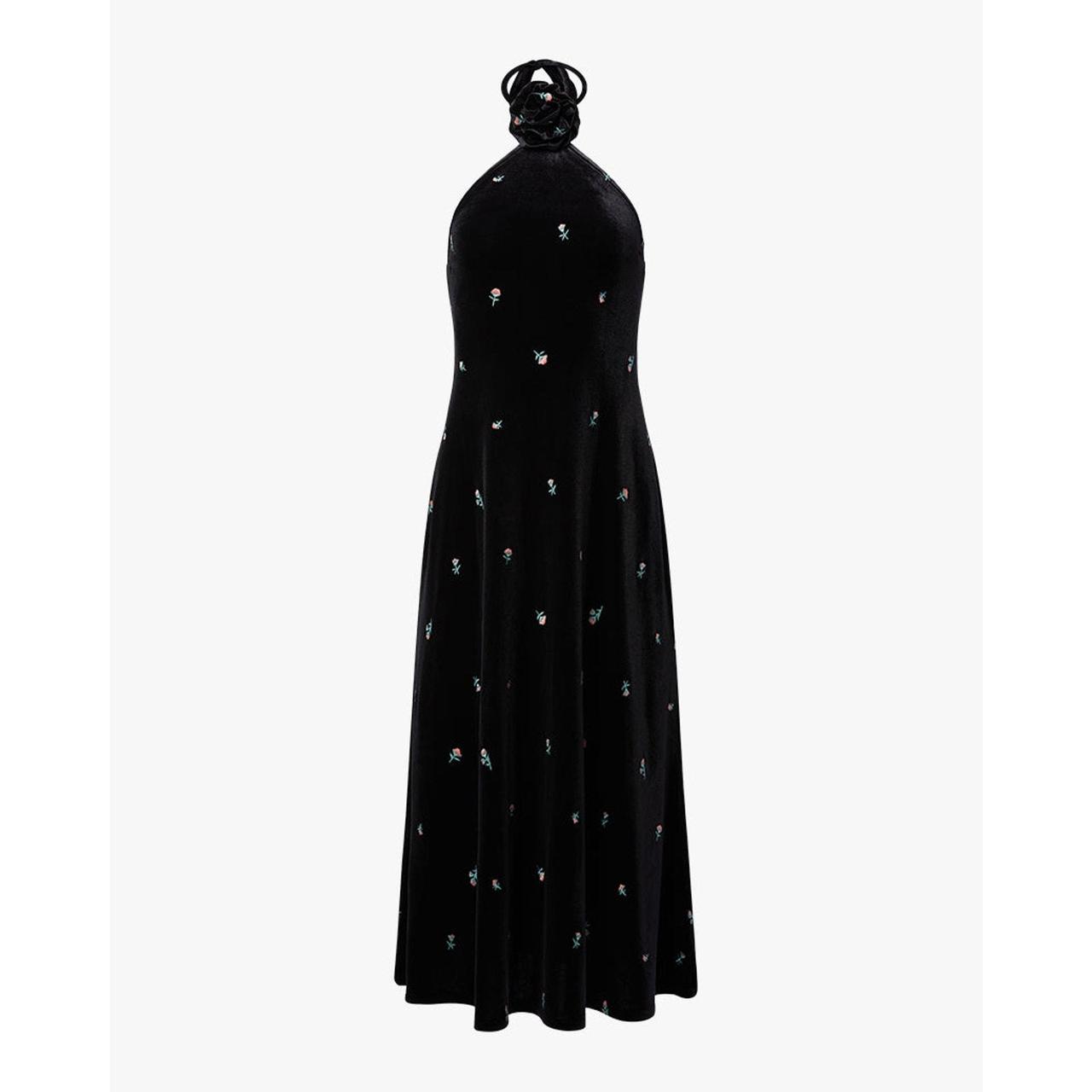 item listed by sellerslays