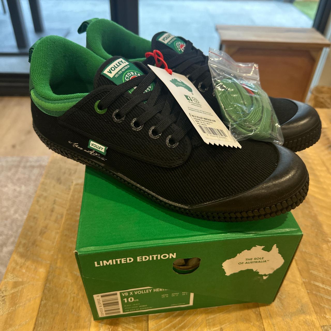 VB Victoria Bitter Dunlop Volley Men’s Size 10